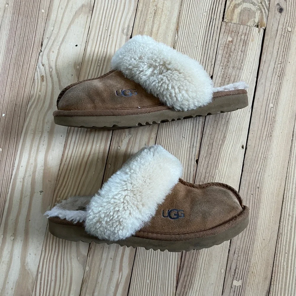 UGG Kids Cozy II Suede Sheepskin Slippers Chestnut Brown Size 2 1019065K comfort